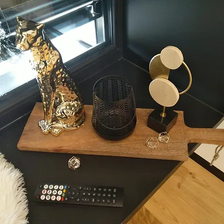 Lifestyle Cube House 1 *