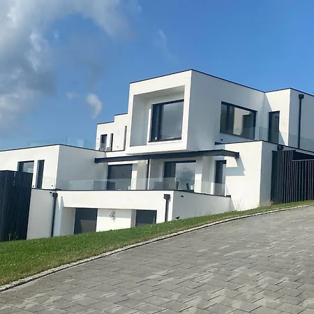 Lifestyle Cube House 1 דירה *