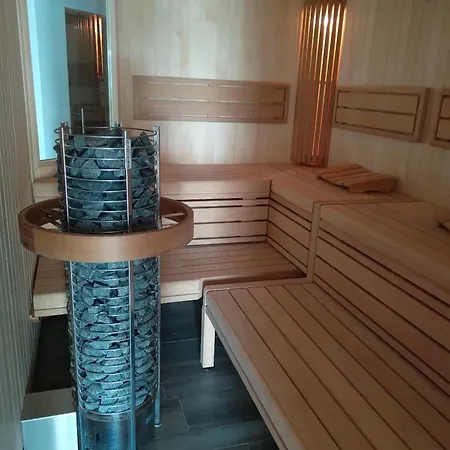 Lifestyle Cube House 1 דירה *
